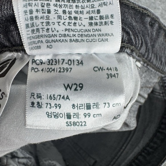 Levis 501 Jean Shorts Womens 29 Black Denim Cut Off High Rise Frayed - Picture 9 of 10